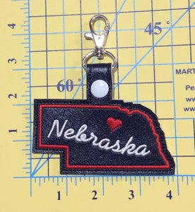 Nebraska state snap tab - DIGITAL DOWNLOAD - In The Hoop Embroidery Machine Design - key fob - keychain - luggage tag