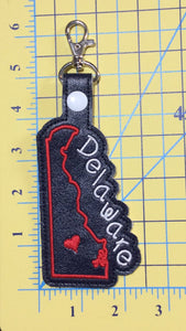 Delaware state snap tab - DIGITAL DOWNLOAD - In The Hoop Embroidery Machine Design - key fob - keychain - luggage tag